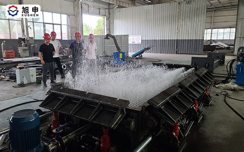 自循環(huán)式水冷焊接平臺試機調(diào)試成功，驗收合格
